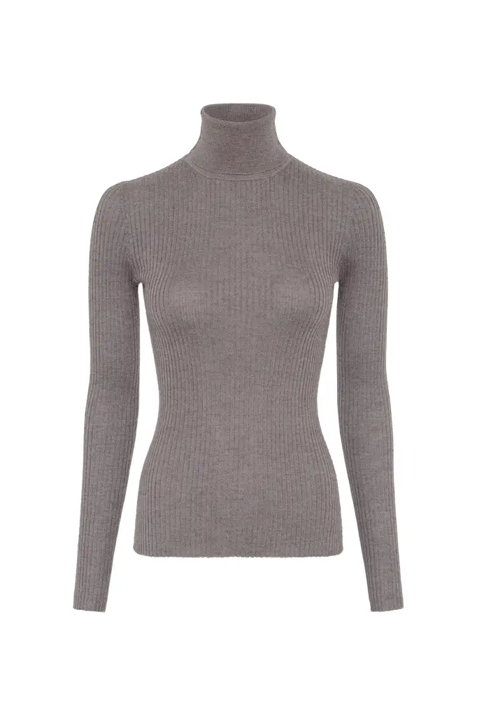Peppe Knit Turtleneck in Walnut Cashmere Silk Peppe Knit Turtleneck in Walnut Cashmere Silk