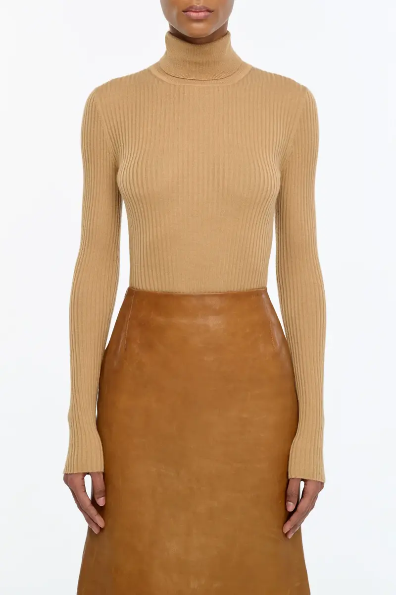 Gabriela Hearst Peppe Knit Turtleneck in Camel Cashmere Silk | Thumbnail 2