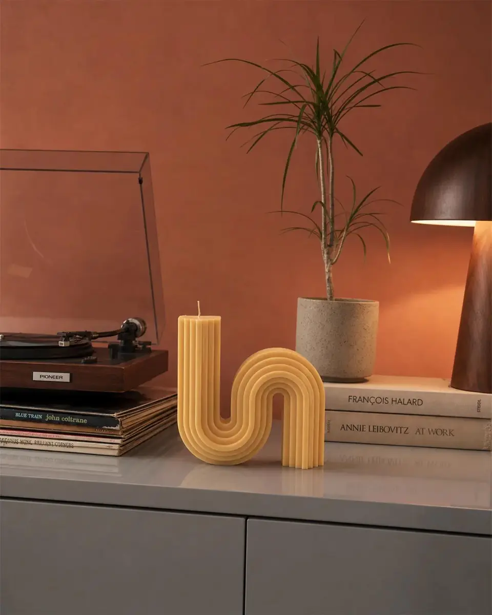 Davie Ocho Candle Co. 70s Glow Candle | Thumbnail 4 Davie Ocho Candle Co. 70s Glow Candle | Thumbnail 4