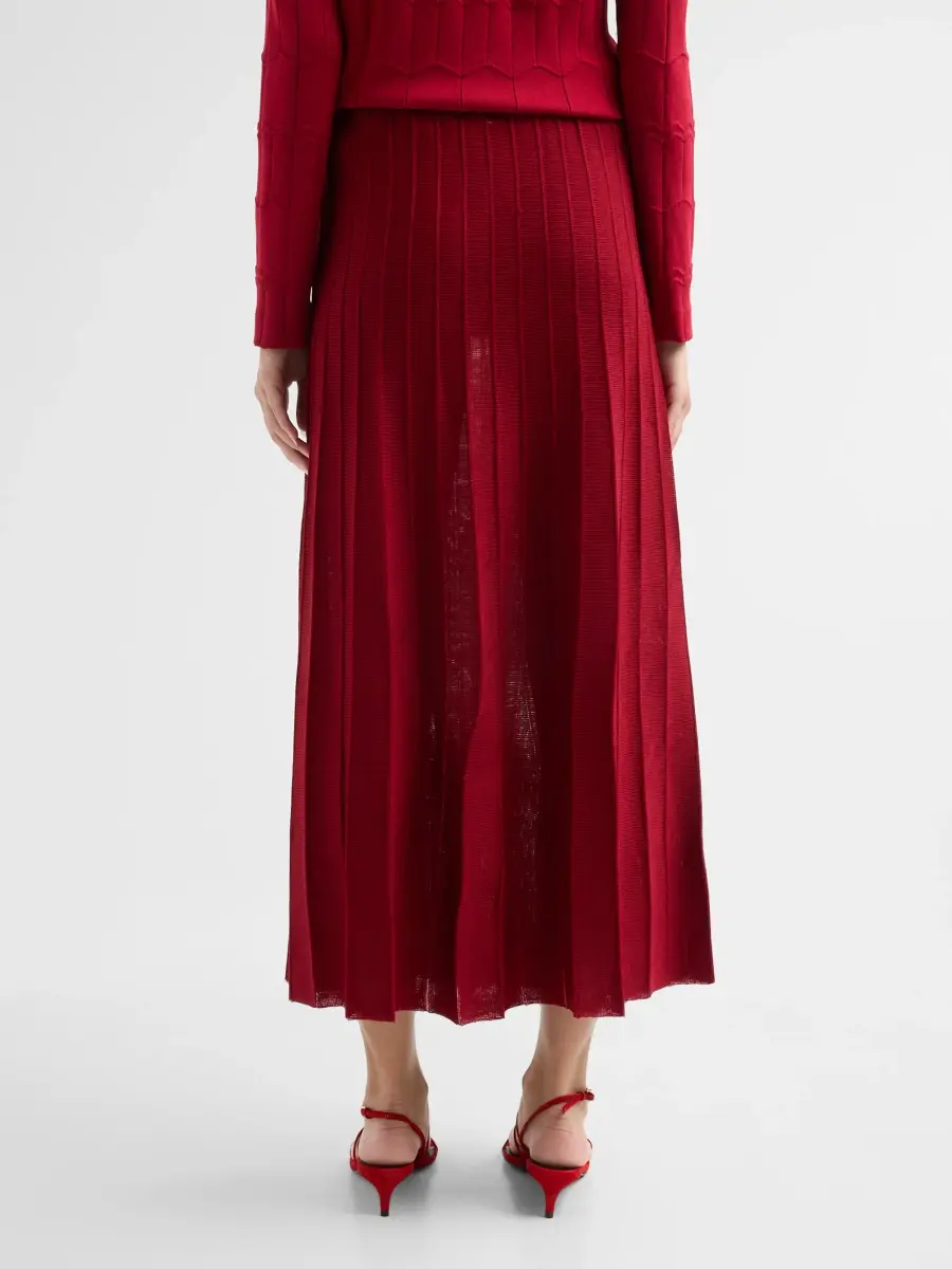 Misook Women's Pleated A-Line Maxi Skirt | Thumbnail 3