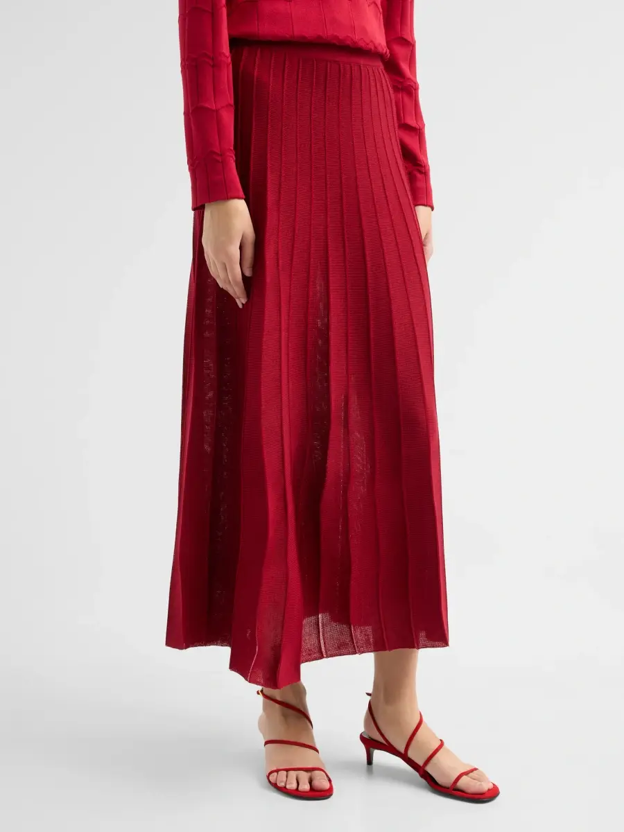 Misook Women's Pleated A-Line Maxi Skirt | Thumbnail 4