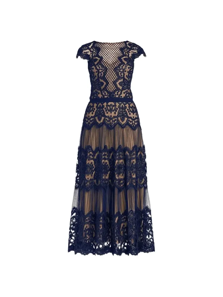 Women's Embellished Lace Gown Women's Embellished Lace Gown