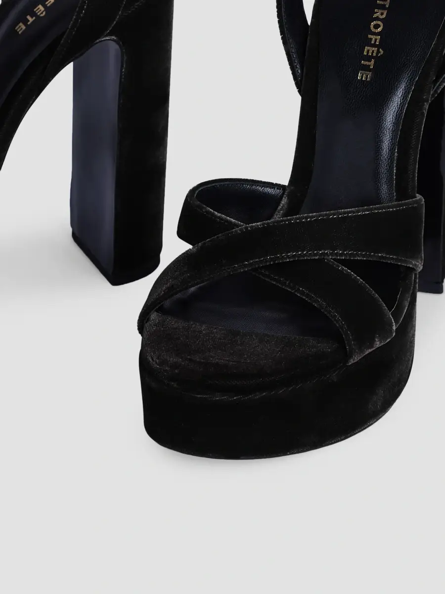 Retrofête Women's Melodia 130MM Velvet Platform Sandals | Thumbnail 4