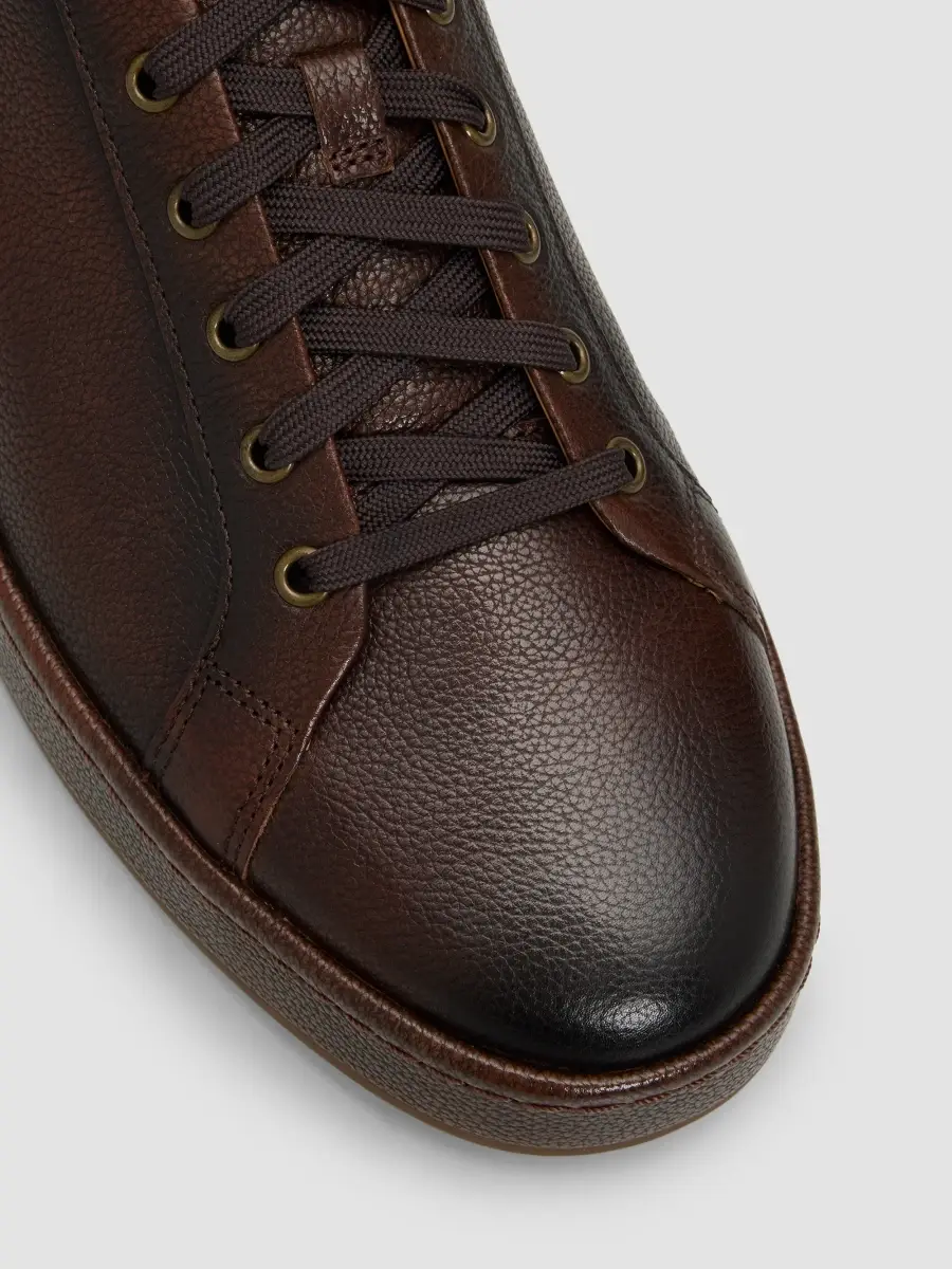 Allen Edmonds Men's Barnes Court Leather Low-Top Sneakers | Thumbnail 3 Allen Edmonds Men's Barnes Court Leather Low-Top Sneakers | Thumbnail 3