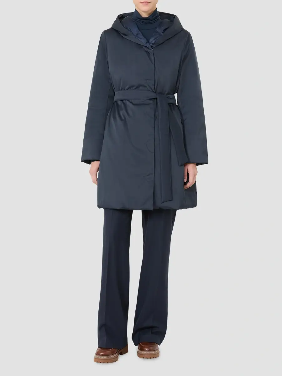 Weekend Max Mara Women's Reversible Down Coat in Water Repellent Taffeta | Thumbnail 2 Weekend Max Mara Women's Reversible Down Coat in Water Repellent Taffeta | Thumbnail 2