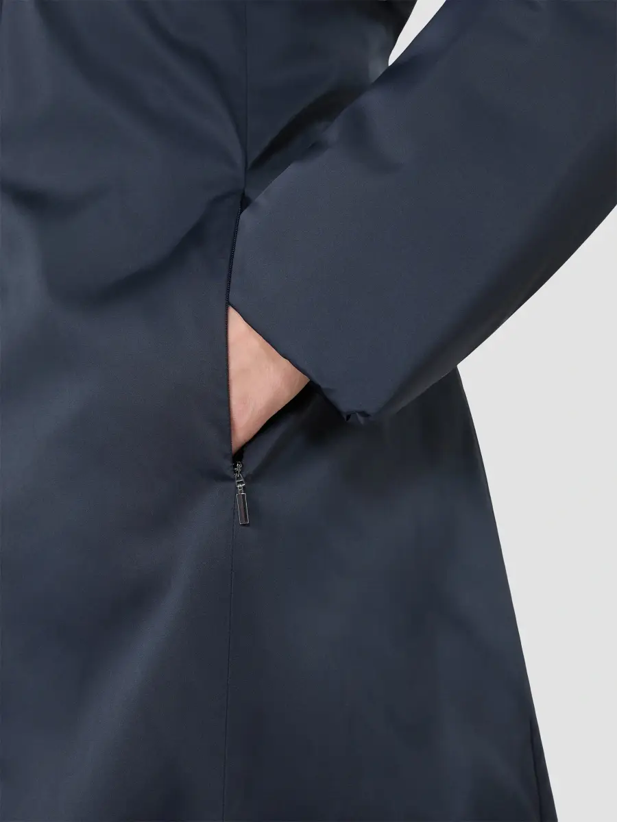 Weekend Max Mara Women's Reversible Down Coat in Water Repellent Taffeta | Thumbnail 6 Weekend Max Mara Women's Reversible Down Coat in Water Repellent Taffeta | Thumbnail 6
