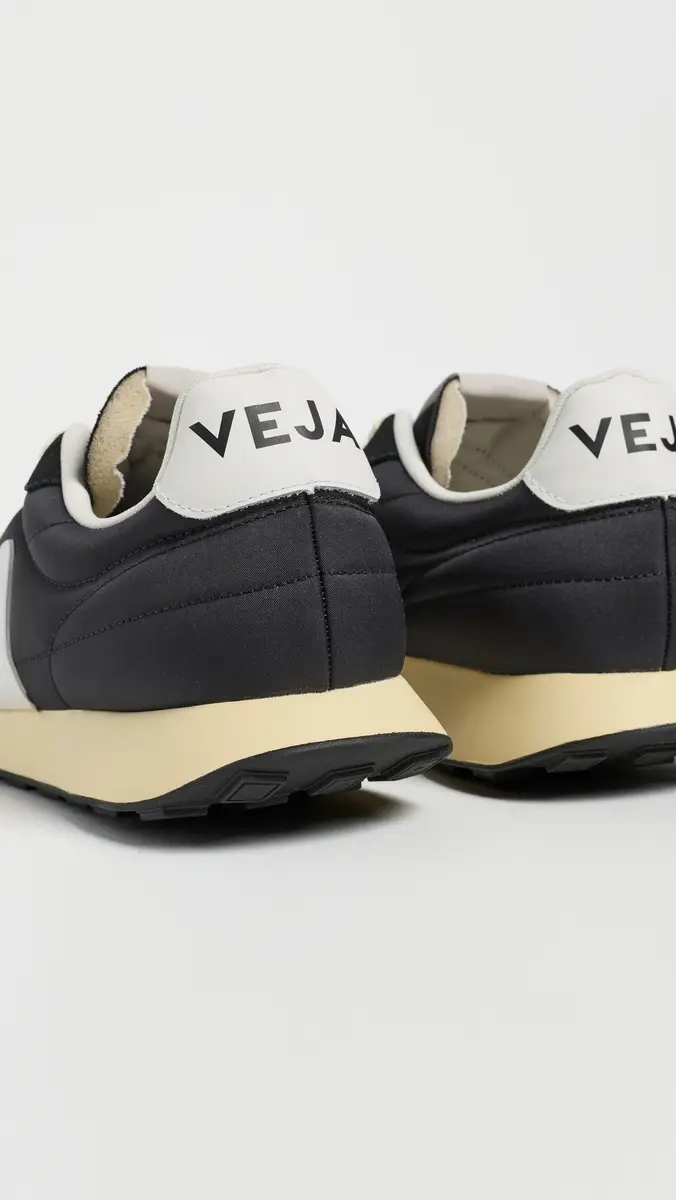 Veja Belem Sneakers | Thumbnail 3