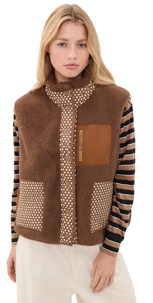THE GREAT. Outdoors The Plush Crosswind Vest