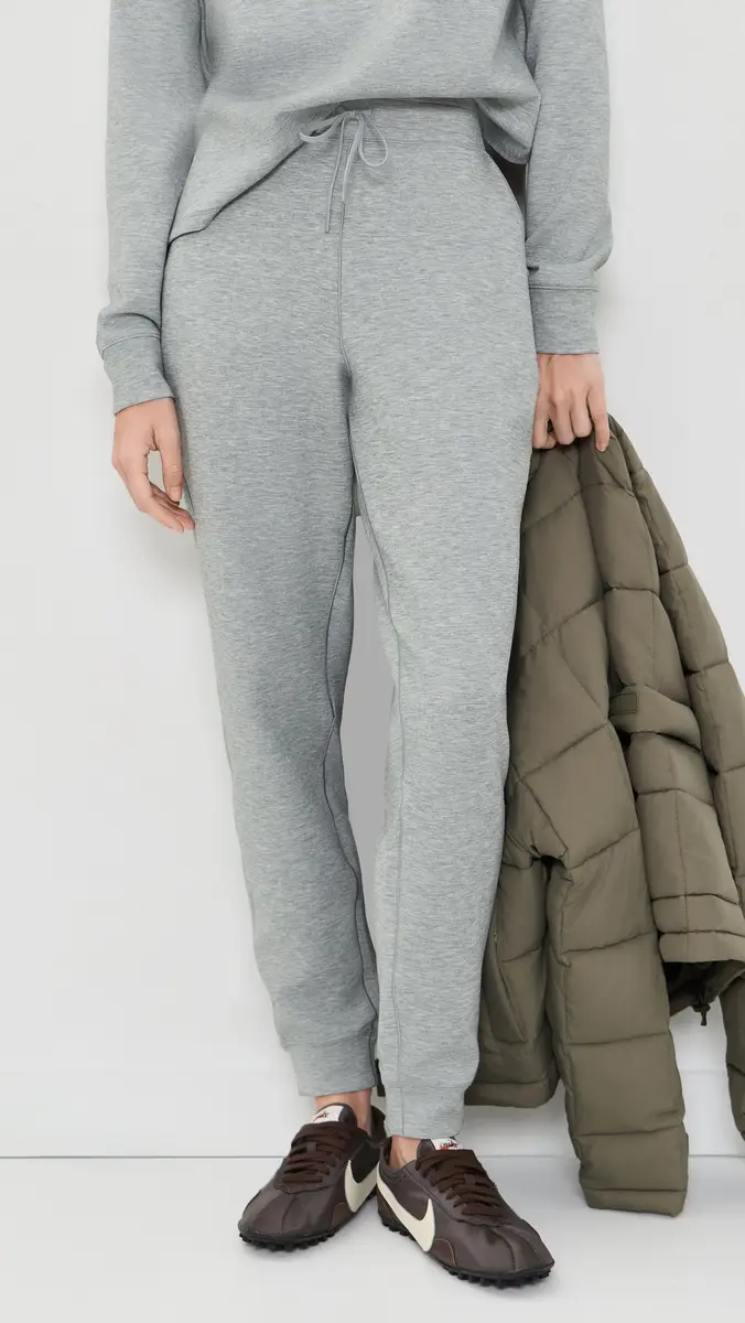 Rhone Dreamglow Joggers | Thumbnail 2