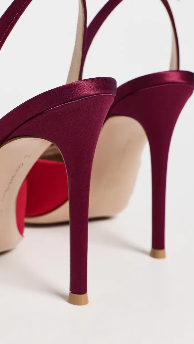 Gianvito Rossi Crepe Satin Pumps | Thumbnail 4 Gianvito Rossi Crepe Satin Pumps | Thumbnail 4