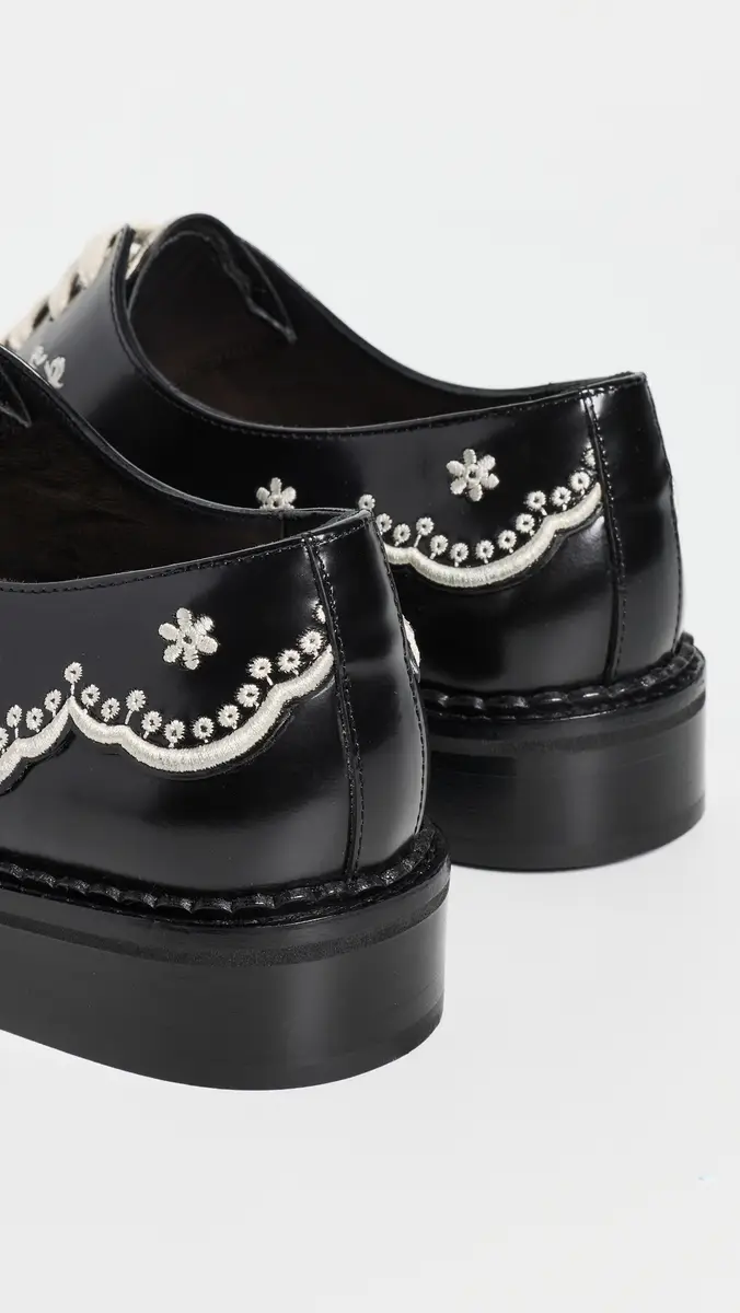 Simone Rocha Floral Lace Brogues | Thumbnail 4 Simone Rocha Floral Lace Brogues | Thumbnail 4
