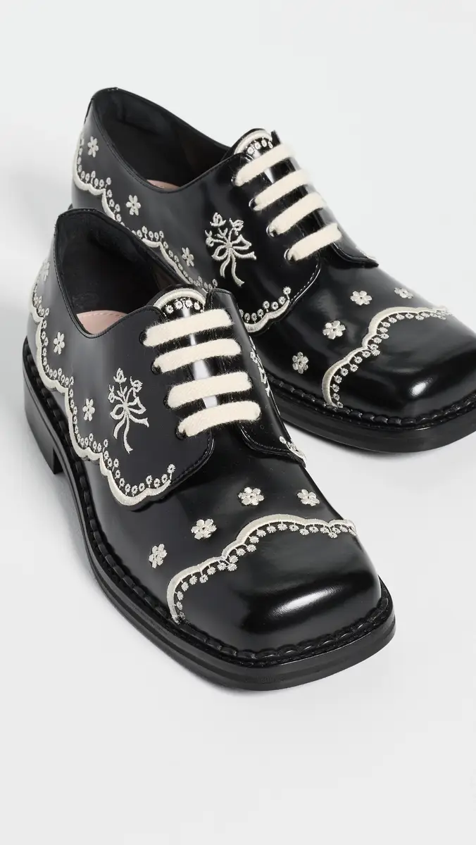 Simone Rocha Floral Lace Brogues | Thumbnail 5 Simone Rocha Floral Lace Brogues | Thumbnail 5