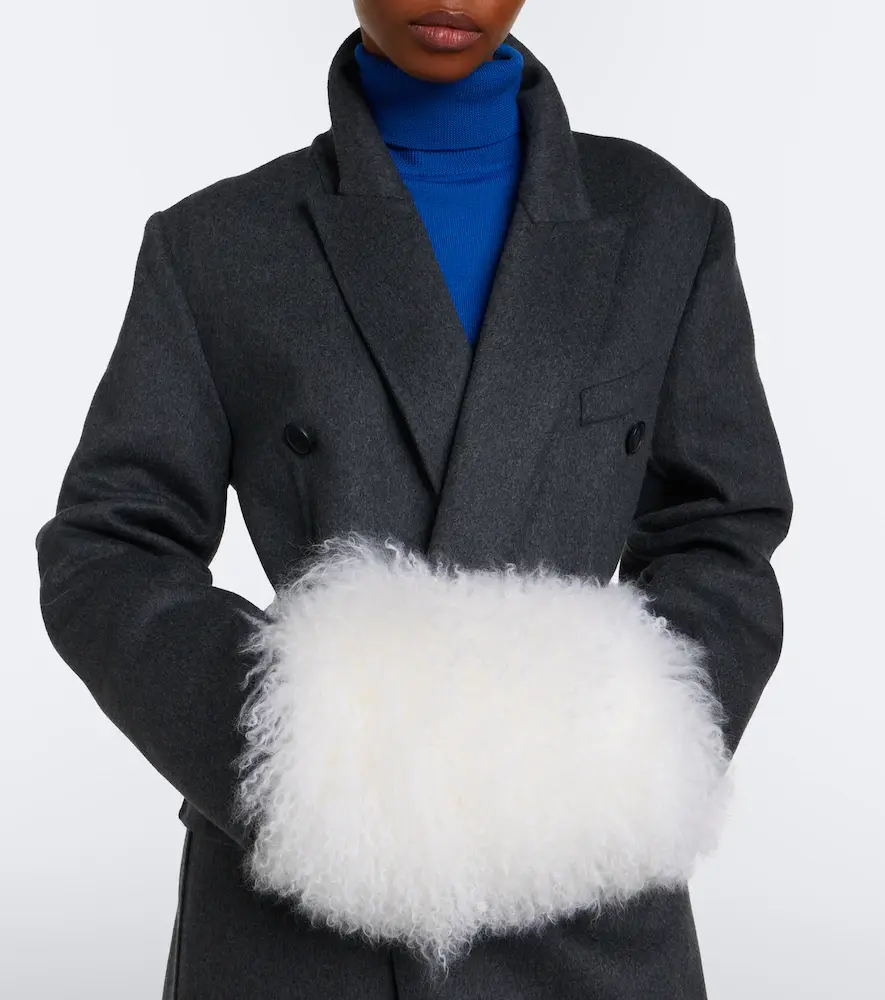 Yves Salomon Manchon Small shearling crossbody bag | Thumbnail 4 Yves Salomon Manchon Small shearling crossbody bag | Thumbnail 4
