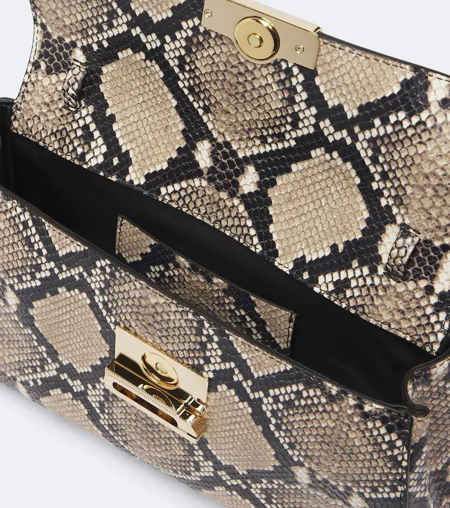 Victoria Beckham Dorian Trapeze leather shoulder bag | Thumbnail 3