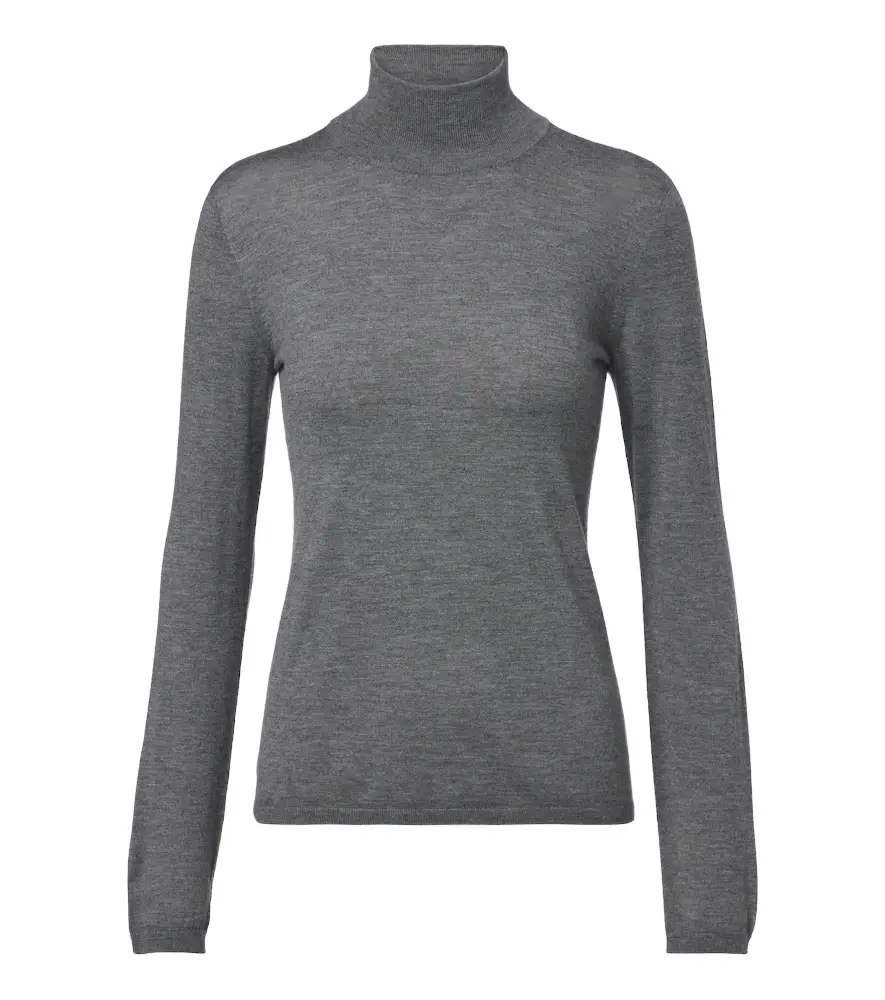 Max Mara Cashmere turtleneck sweater