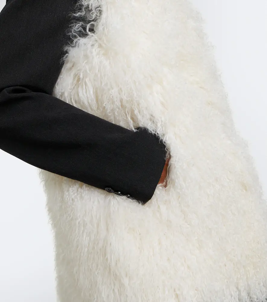 Yves Salomon Hooded shearling vest | Thumbnail 2 Yves Salomon Hooded shearling vest | Thumbnail 2