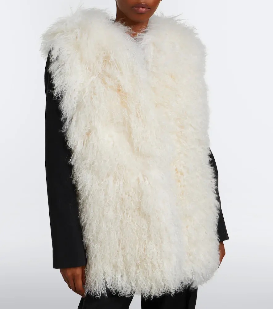 Yves Salomon Hooded shearling vest | Thumbnail 5 Yves Salomon Hooded shearling vest | Thumbnail 5