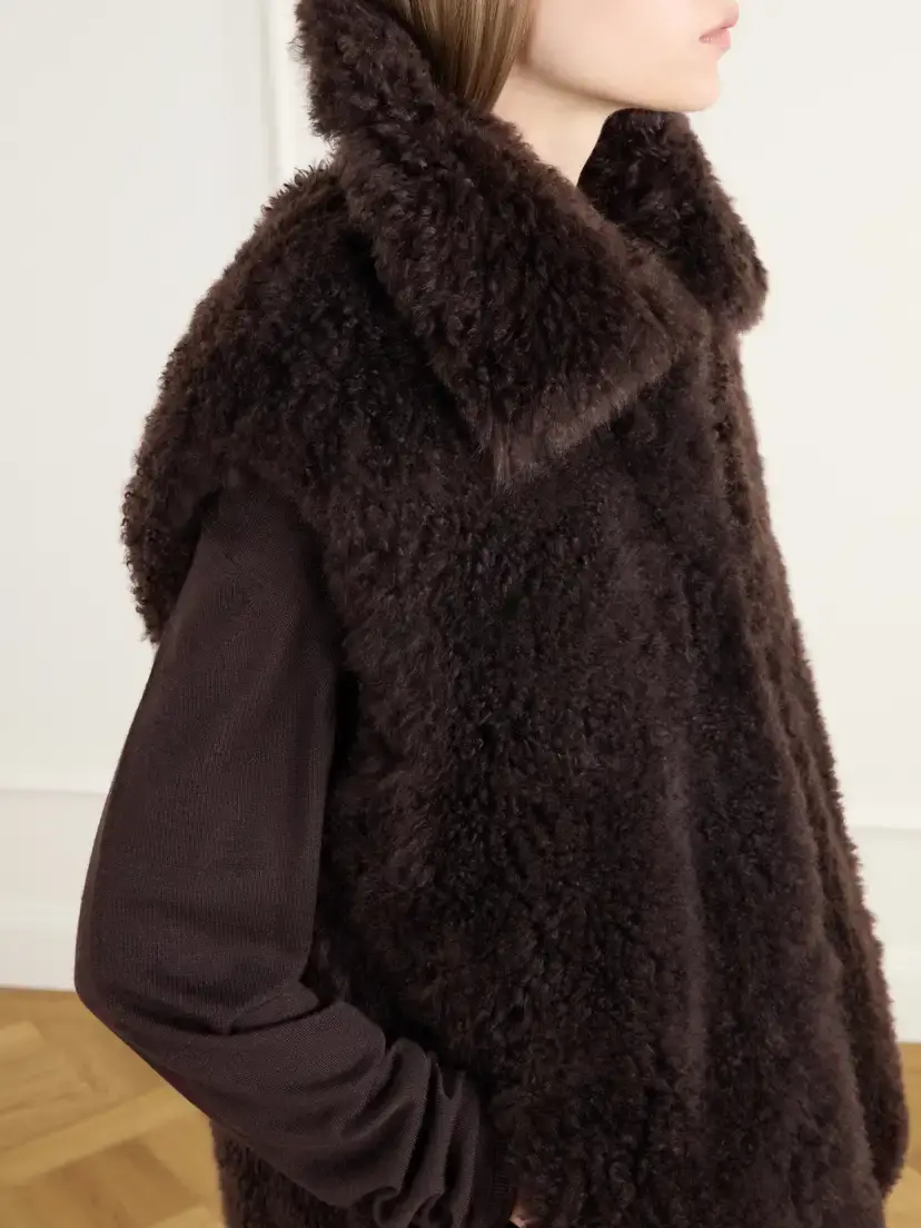 Yves Salomon Shearling Gilet | Thumbnail 5 Yves Salomon Shearling Gilet | Thumbnail 5