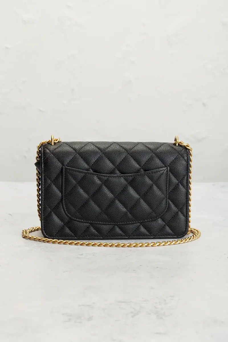 Chanel Chanel Caviar Sweet Heart Wallet On Chain | Thumbnail 3