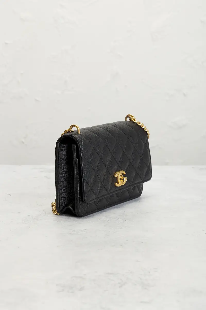 Chanel Chanel Caviar Sweet Heart Wallet On Chain | Thumbnail 4
