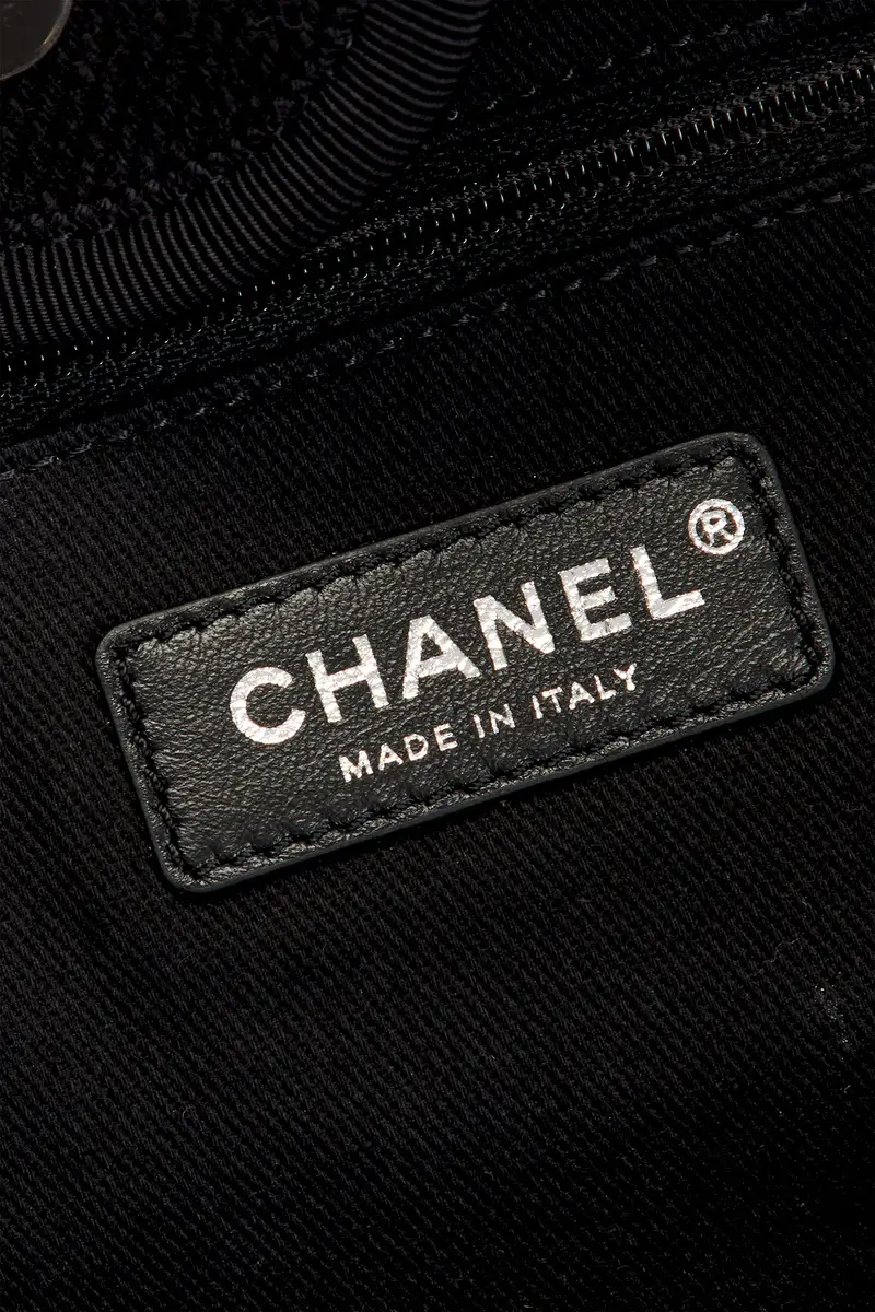Chanel Chanel Medium Deauville Tote Bag | Thumbnail 5 Chanel Chanel Medium Deauville Tote Bag | Thumbnail 5
