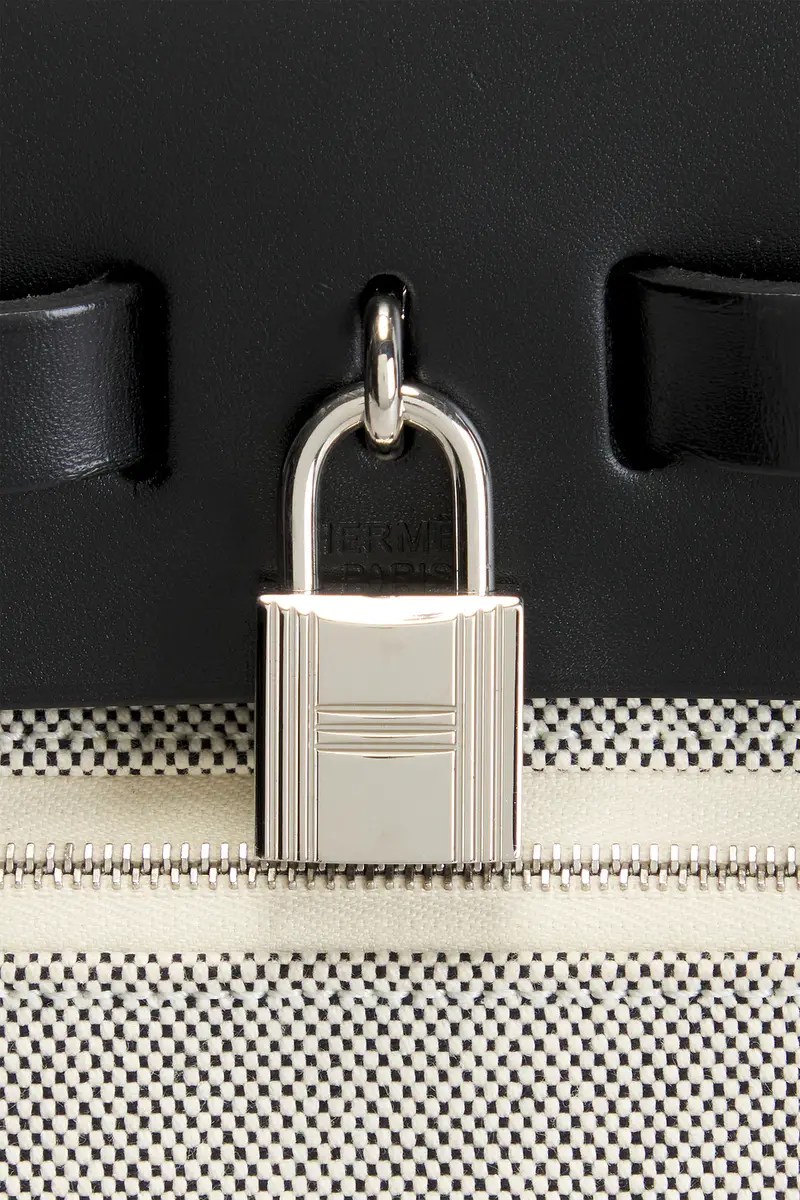 HERMÈS Hermes Toile & Leather Pegase Pop Herbag Zip 31 Handbag | Thumbnail 7 HERMÈS Hermes Toile & Leather Pegase Pop Herbag Zip 31 Handbag | Thumbnail 7