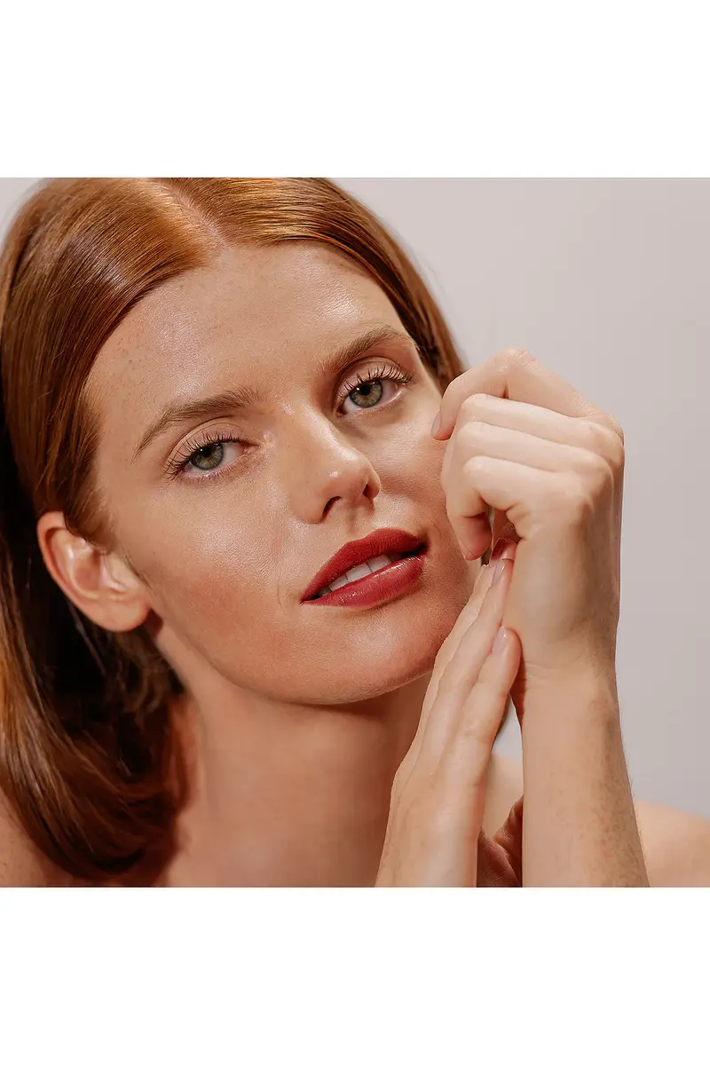 Sisley-Paris Phyto-Rouge Shine Lipstick | Thumbnail 6 Sisley-Paris Phyto-Rouge Shine Lipstick | Thumbnail 6