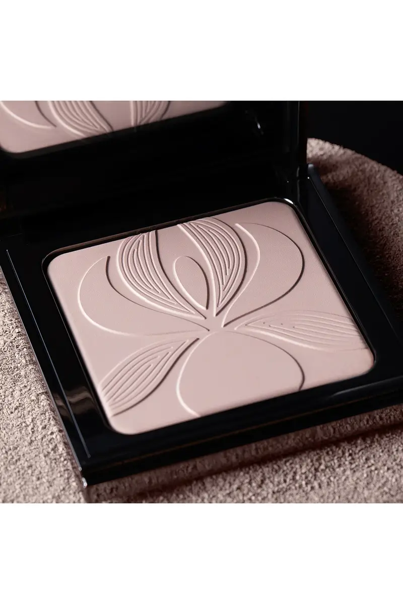 Sisley-Paris Blur Expert Setting Powder | Thumbnail 5 Sisley-Paris Blur Expert Setting Powder | Thumbnail 5