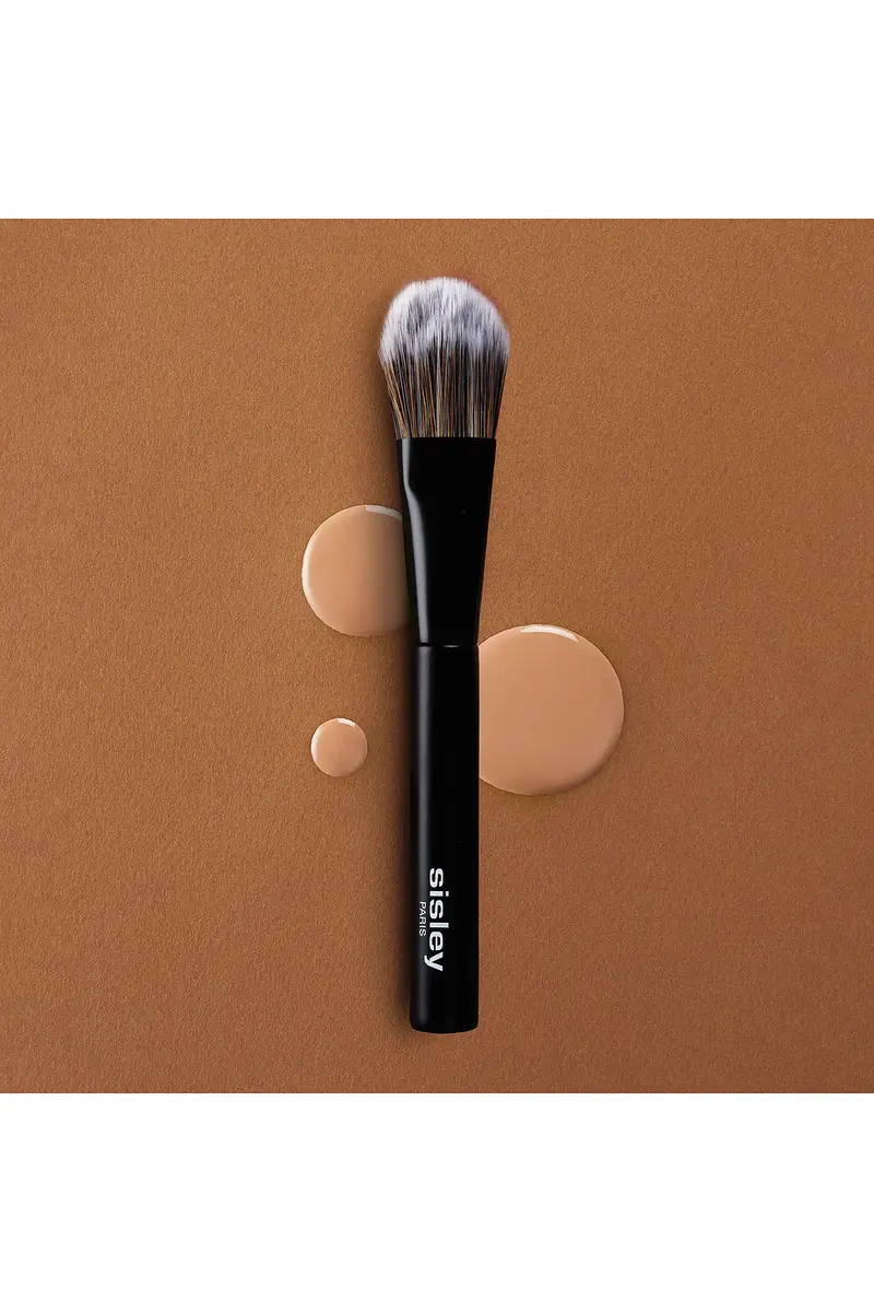 Sisley-Paris Fluid Foundation Brush | Thumbnail 3 Sisley-Paris Fluid Foundation Brush | Thumbnail 3