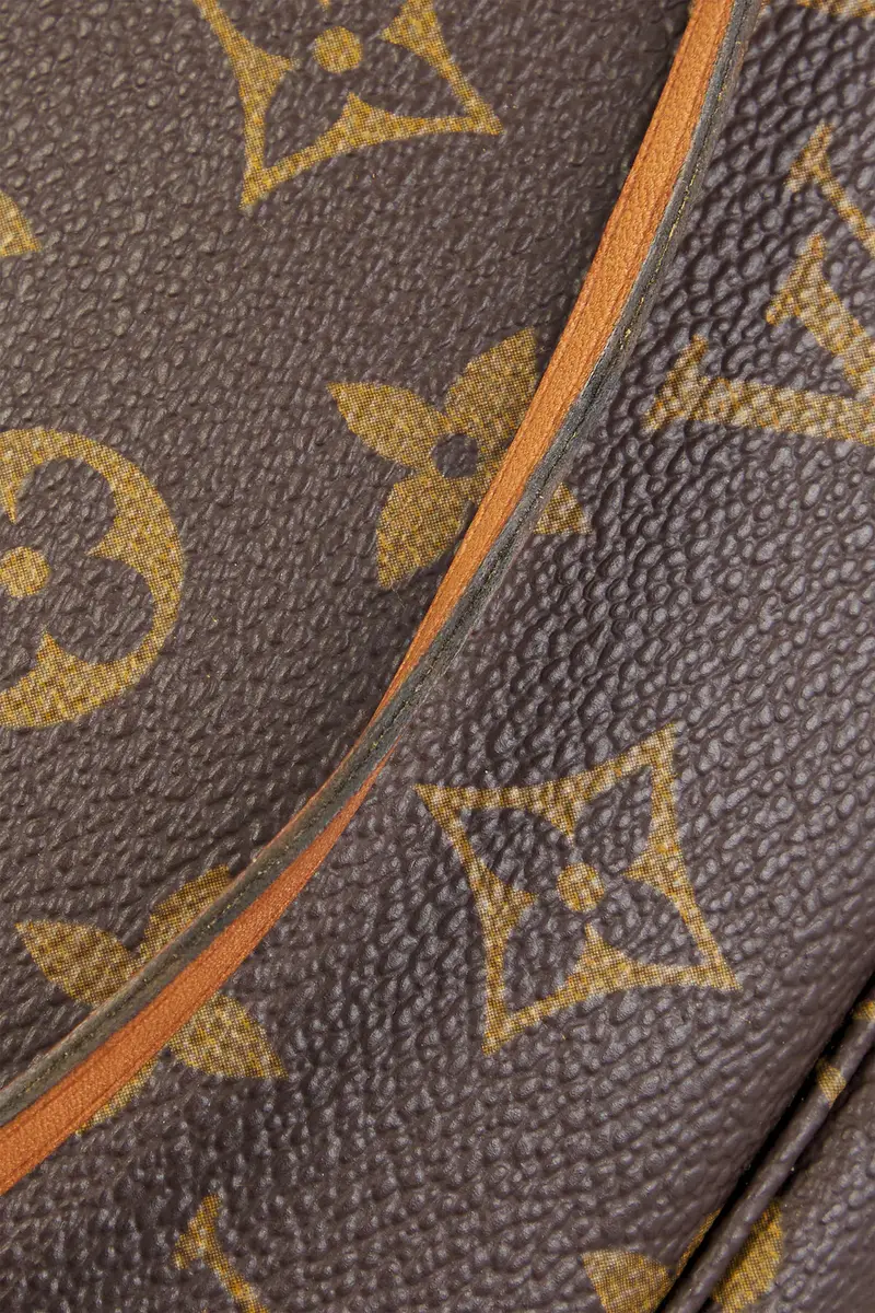 Louis Vuitton Louis Vuitton Monogram Pochette Accessoires Shoulder Bag | Thumbnail 7 Louis Vuitton Louis Vuitton Monogram Pochette Accessoires Shoulder Bag | Thumbnail 7
