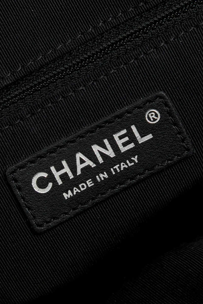 Chanel Chanel Denim Tote Bag | Thumbnail 5