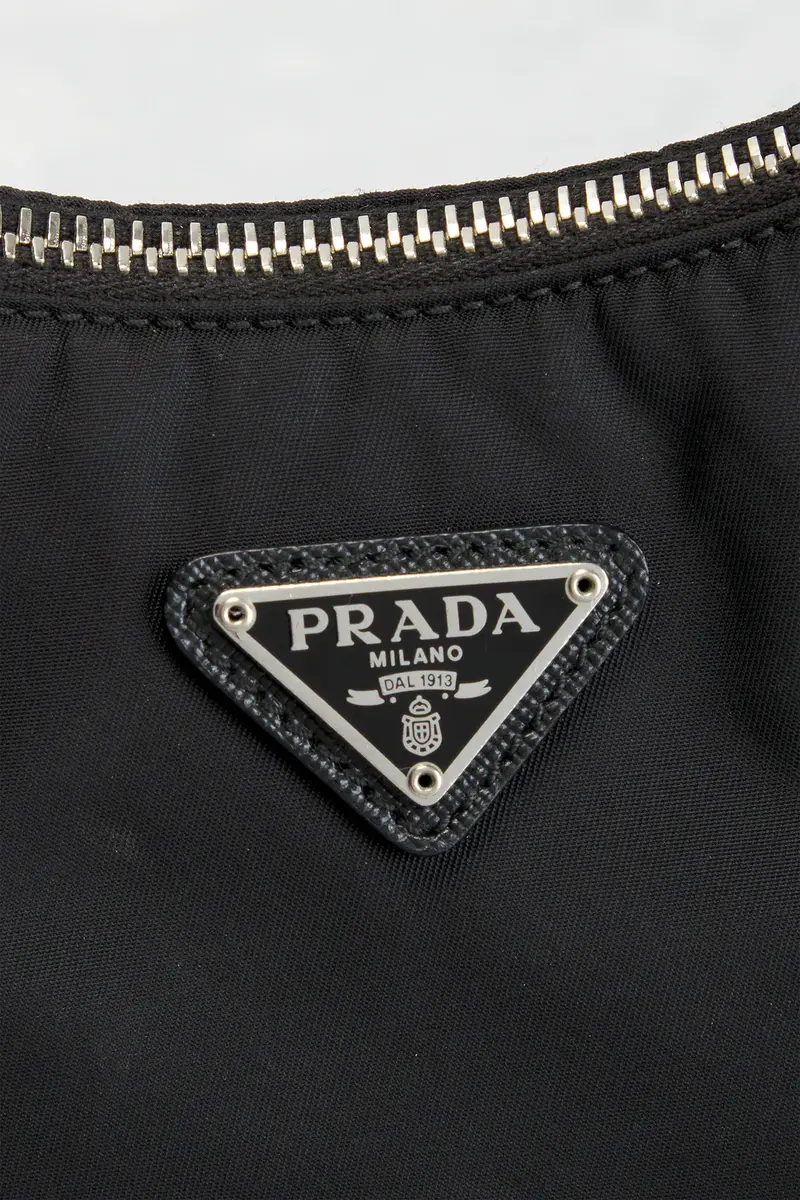 Prada Prada Re-Edition 2005 Re-Nylon Shoulder Bag | Thumbnail 6