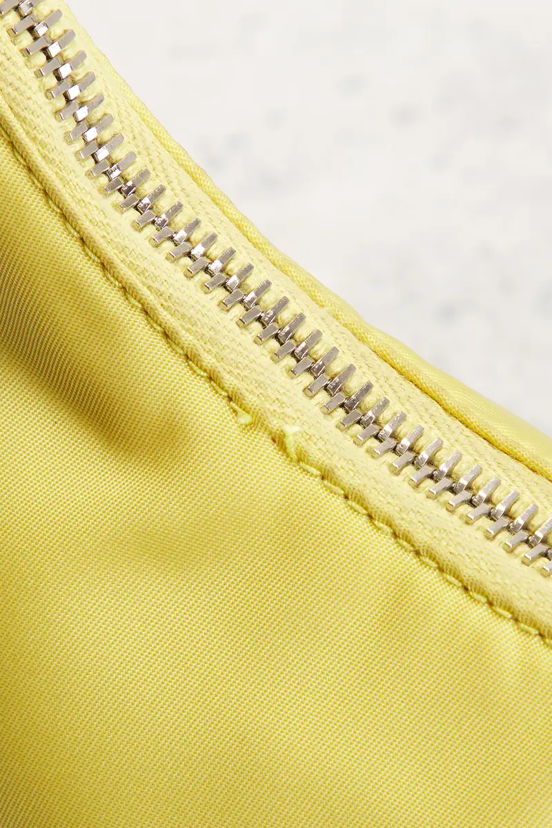 Prada Prada Re-Edition 2005 Re-Nylon Shoulder Bag | Thumbnail 8 Prada Prada Re-Edition 2005 Re-Nylon Shoulder Bag | Thumbnail 8