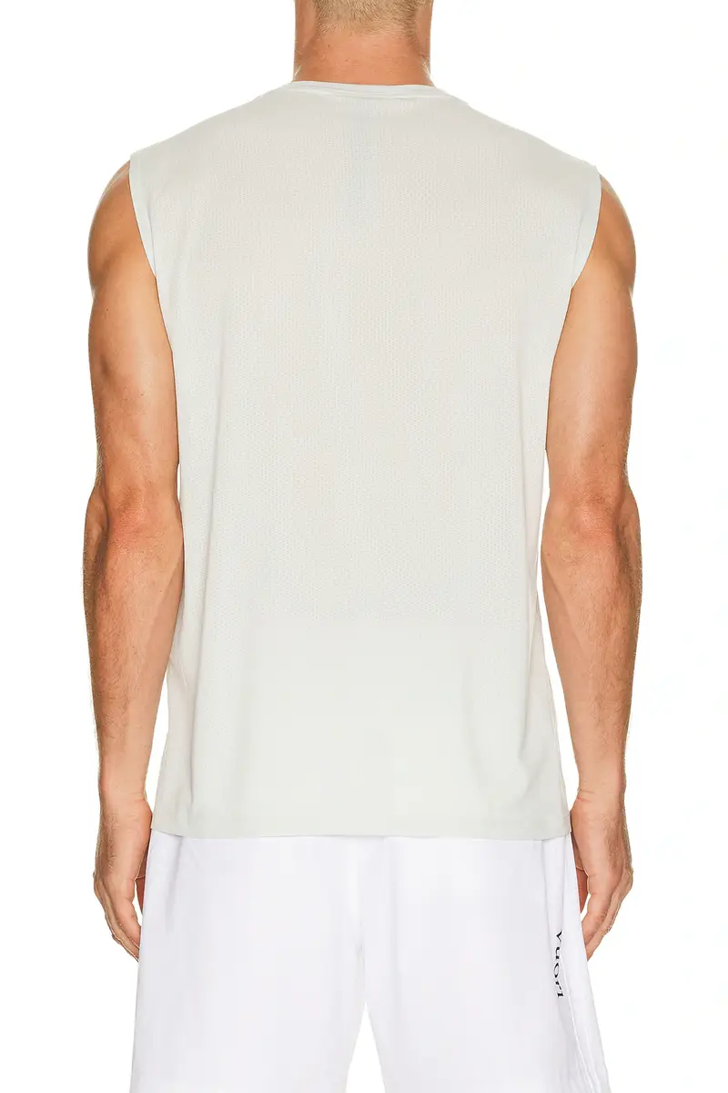 Vuori Sleeveless Strato Breathe Tank | Thumbnail 2 Vuori Sleeveless Strato Breathe Tank | Thumbnail 2