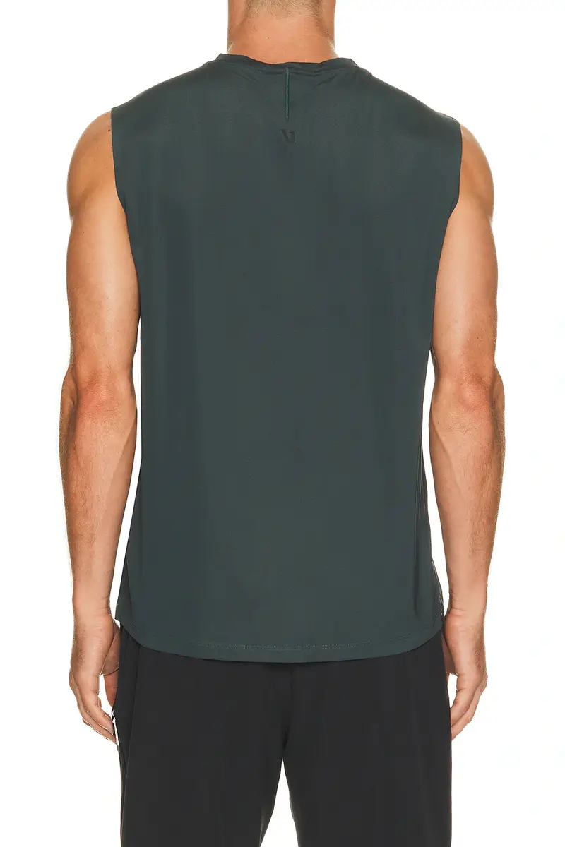 Vuori Viewpoint Muscle Tank 2.0 | Thumbnail 2 Vuori Viewpoint Muscle Tank 2.0 | Thumbnail 2