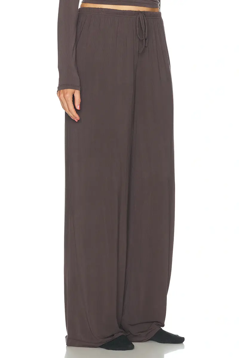 Skims Cloud Sleep Pant | Thumbnail 2 Skims Cloud Sleep Pant | Thumbnail 2