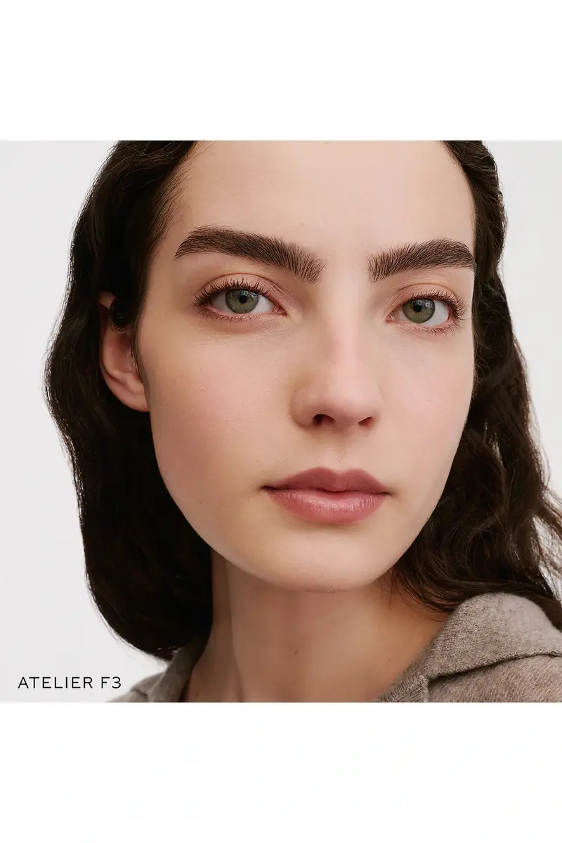 Westman Atelier Suprême Bio Complex Liquid Foundation | Thumbnail 4 Westman Atelier Suprême Bio Complex Liquid Foundation | Thumbnail 4