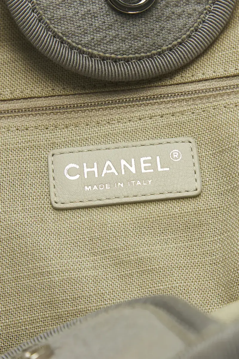 Chanel Chanel Medium Deauville Tote Bag | Thumbnail 5 Chanel Chanel Medium Deauville Tote Bag | Thumbnail 5