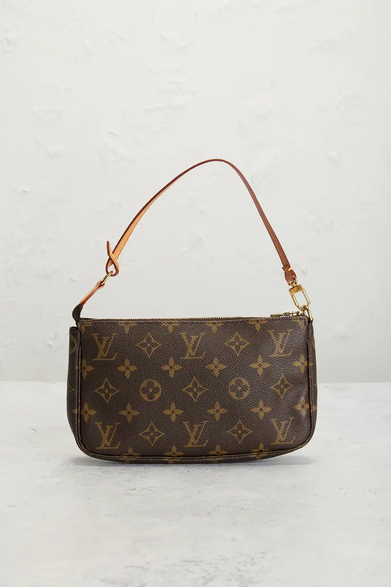 Louis Vuitton Louis Vuitton Monogram Pochette Accessoires Shoulder Bag | Thumbnail 3 Louis Vuitton Louis Vuitton Monogram Pochette Accessoires Shoulder Bag | Thumbnail 3
