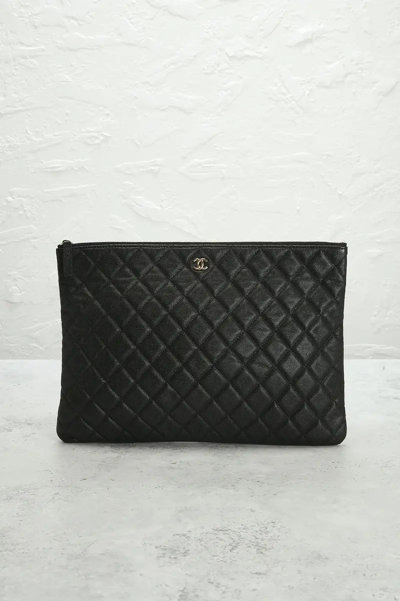 Chanel Chanel Calfskin O Case Clutch | Thumbnail 2