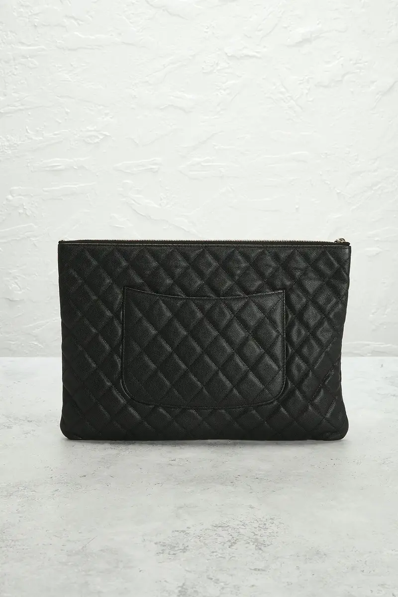 Chanel Chanel Calfskin O Case Clutch | Thumbnail 3