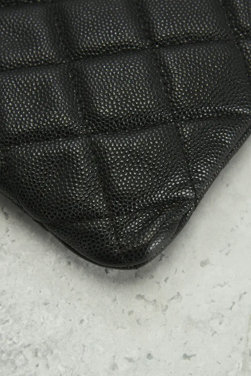 Chanel Chanel Calfskin O Case Clutch | Thumbnail 8