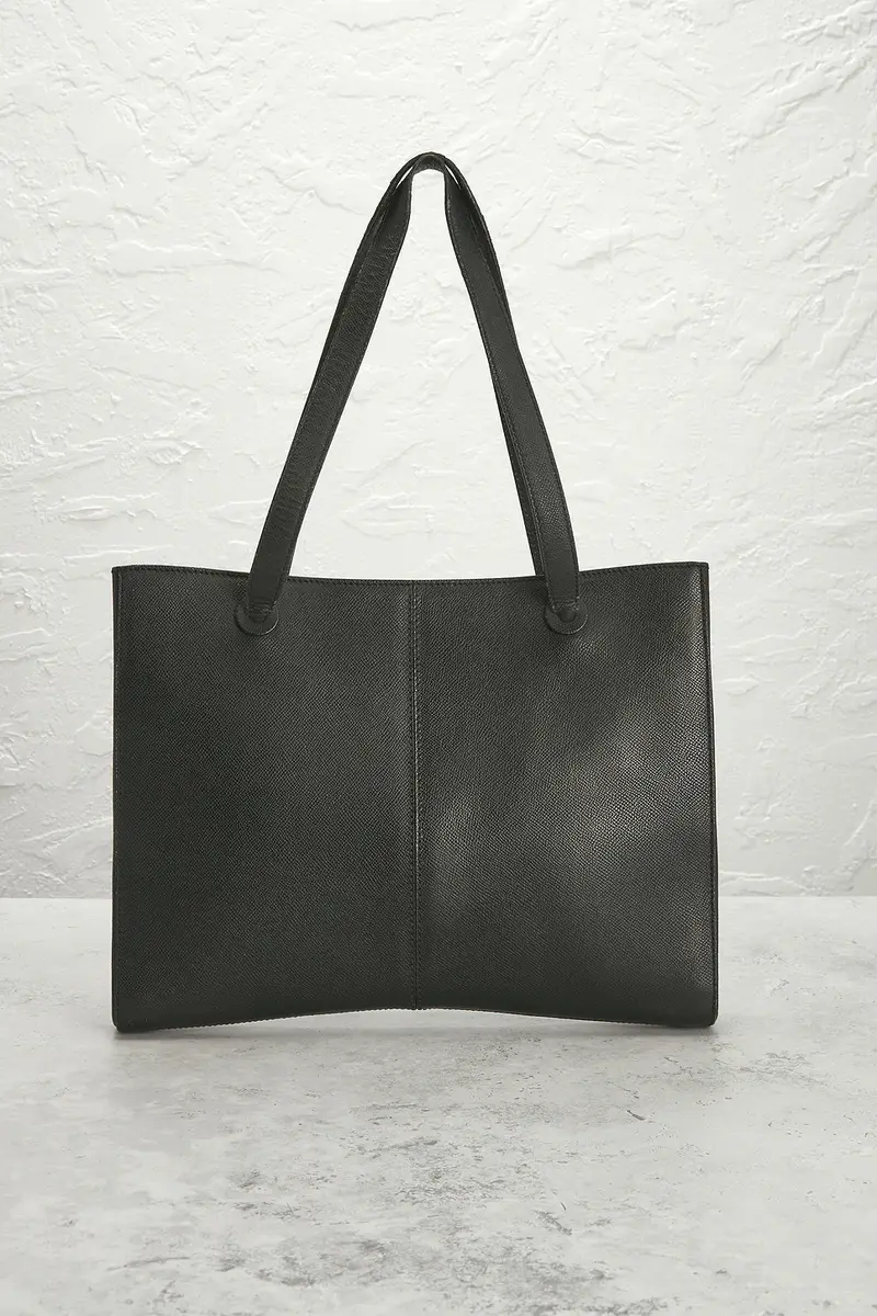 Chanel Chanel Calfskin Tote Bag | Thumbnail 3 Chanel Chanel Calfskin Tote Bag | Thumbnail 3