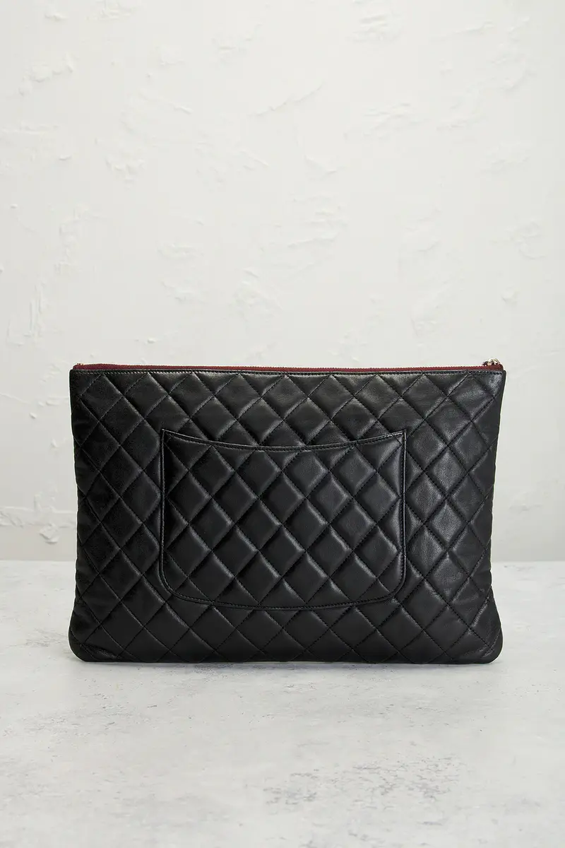 Chanel Chanel Lambskin O Case Clutch | Thumbnail 3