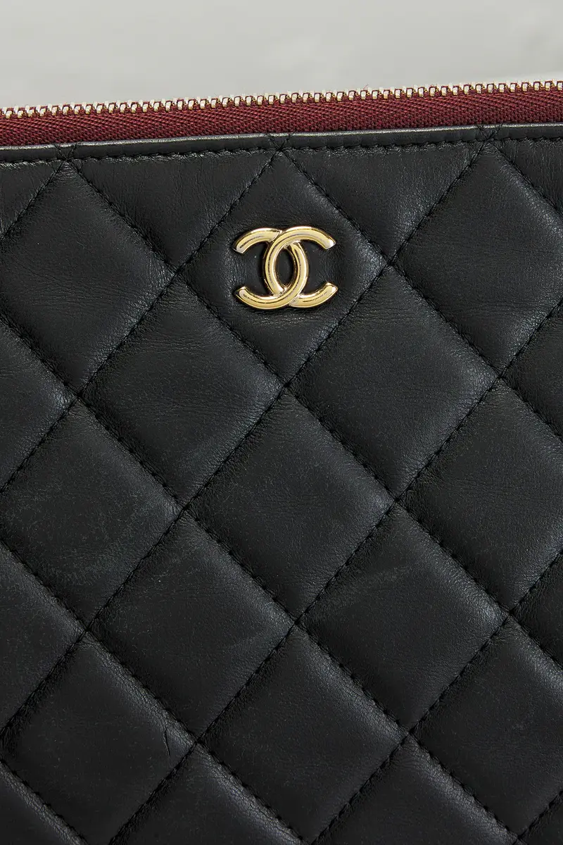 Chanel Chanel Lambskin O Case Clutch | Thumbnail 6