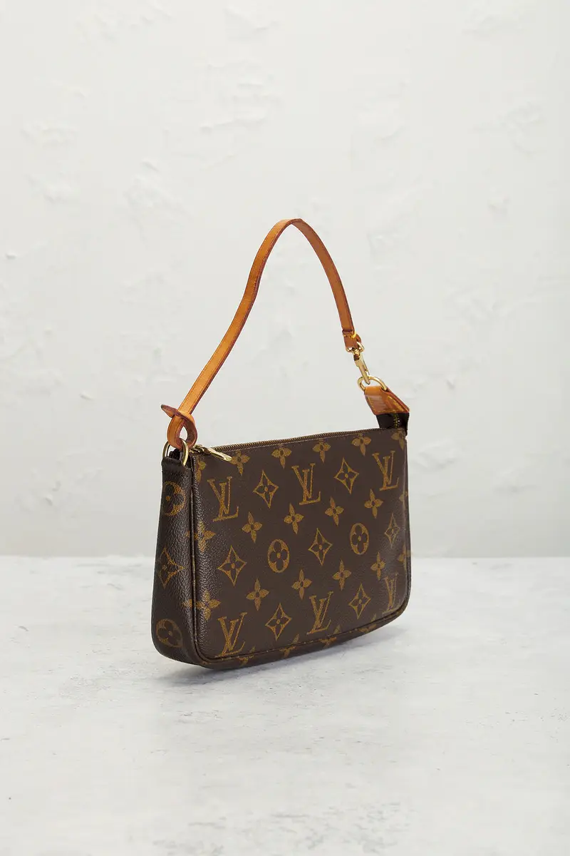 Louis Vuitton Louis Vuitton Monogram Pochette Accessoires Shoulder Bag | Thumbnail 4 Louis Vuitton Louis Vuitton Monogram Pochette Accessoires Shoulder Bag | Thumbnail 4
