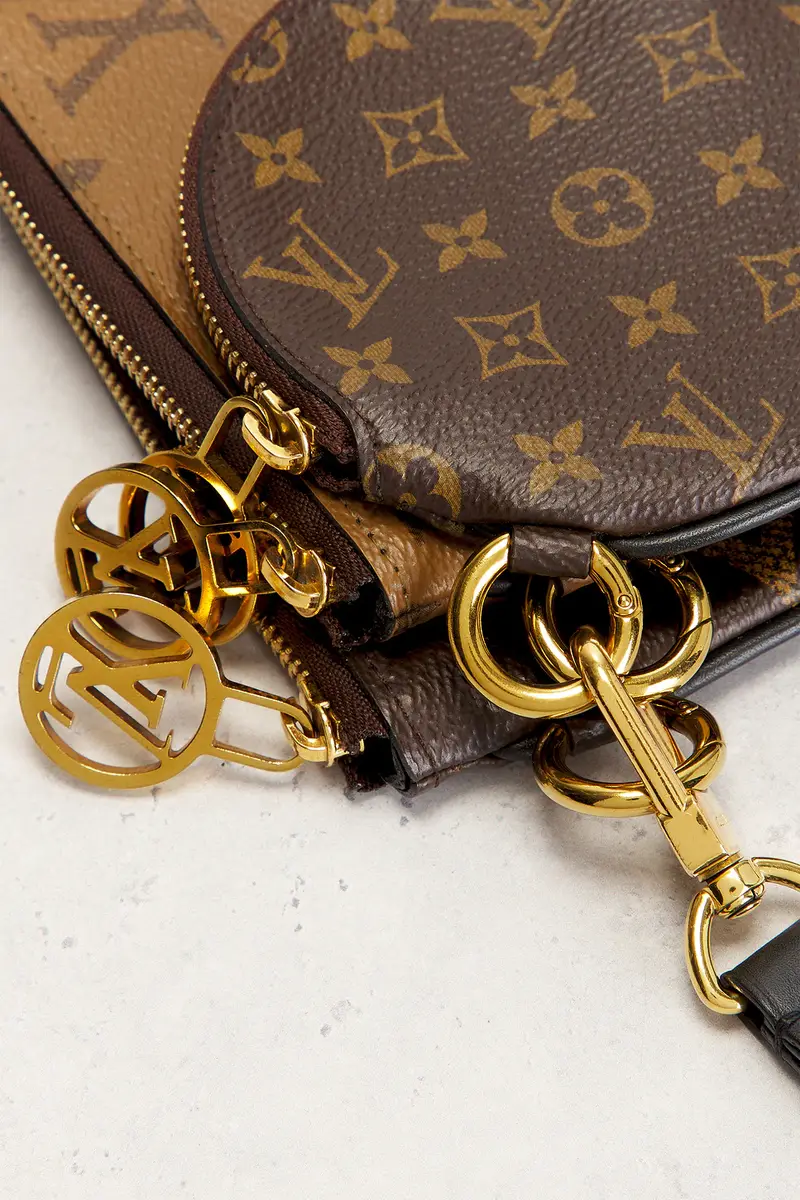 Louis Vuitton Louis Vuitton Reverse Monogram Giant Trio Pouch | Thumbnail 6 Louis Vuitton Louis Vuitton Reverse Monogram Giant Trio Pouch | Thumbnail 6