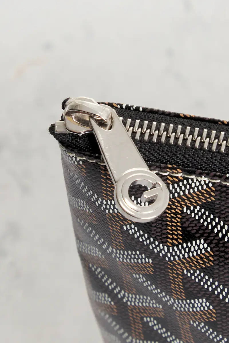 goyard Goyard Senat GM Pouch | Thumbnail 7 goyard Goyard Senat GM Pouch | Thumbnail 7