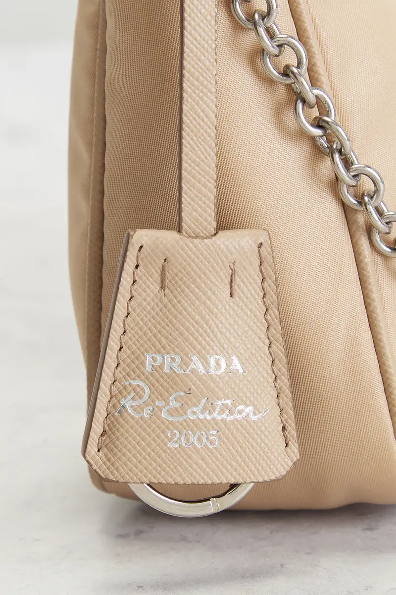Prada Prada Re Edition 2005 Re-Nylon Shoulder Bag | Thumbnail 7 Prada Prada Re Edition 2005 Re-Nylon Shoulder Bag | Thumbnail 7