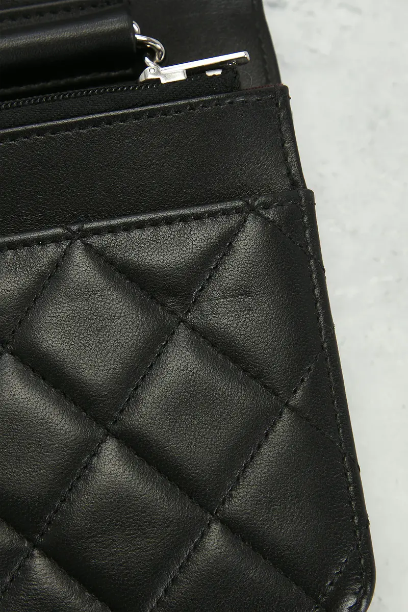 Chanel Chanel Lambskin Classic Wallet On Chain | Thumbnail 8